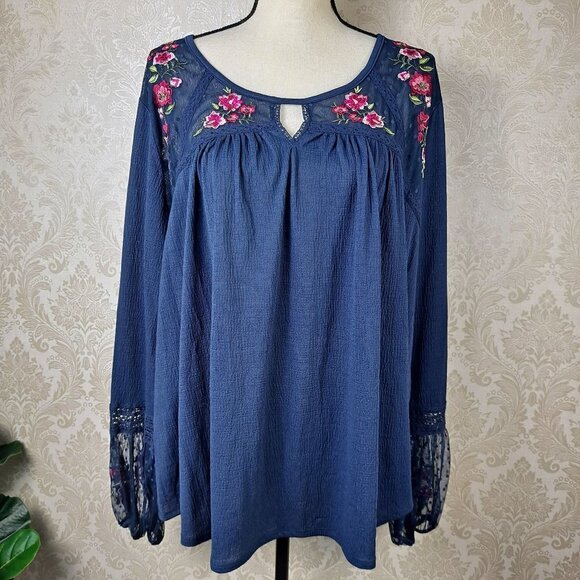 Time and Tru Size XXL (20) Navy Blue Peasant Style Blouse Lace Embroidery NWT - Picture 1 of 15